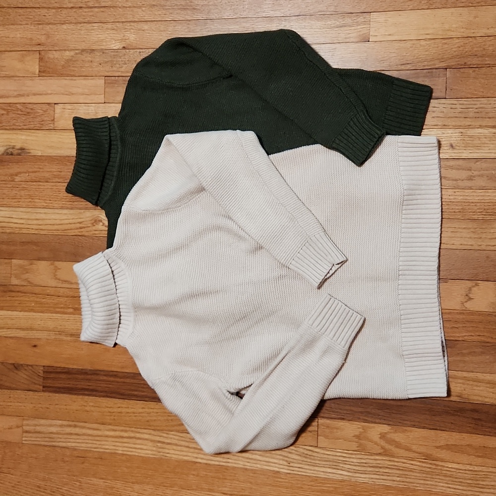 2 J. CREW cotton turtlenecks size small, cream and dark green